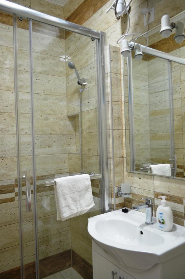 Henrietta - Violetta Apartman Hajduszoboszlo Luaran gambar